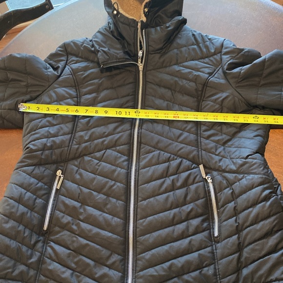 Details INTL Women’s Faux Fur Hooded black Quilted Jacket Coat  XXL - Picture 6 of 11